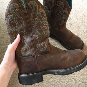 Justin Gypsy Genuine Leather Brown Steel Toe Boots with Turquoise Design, Size 6
